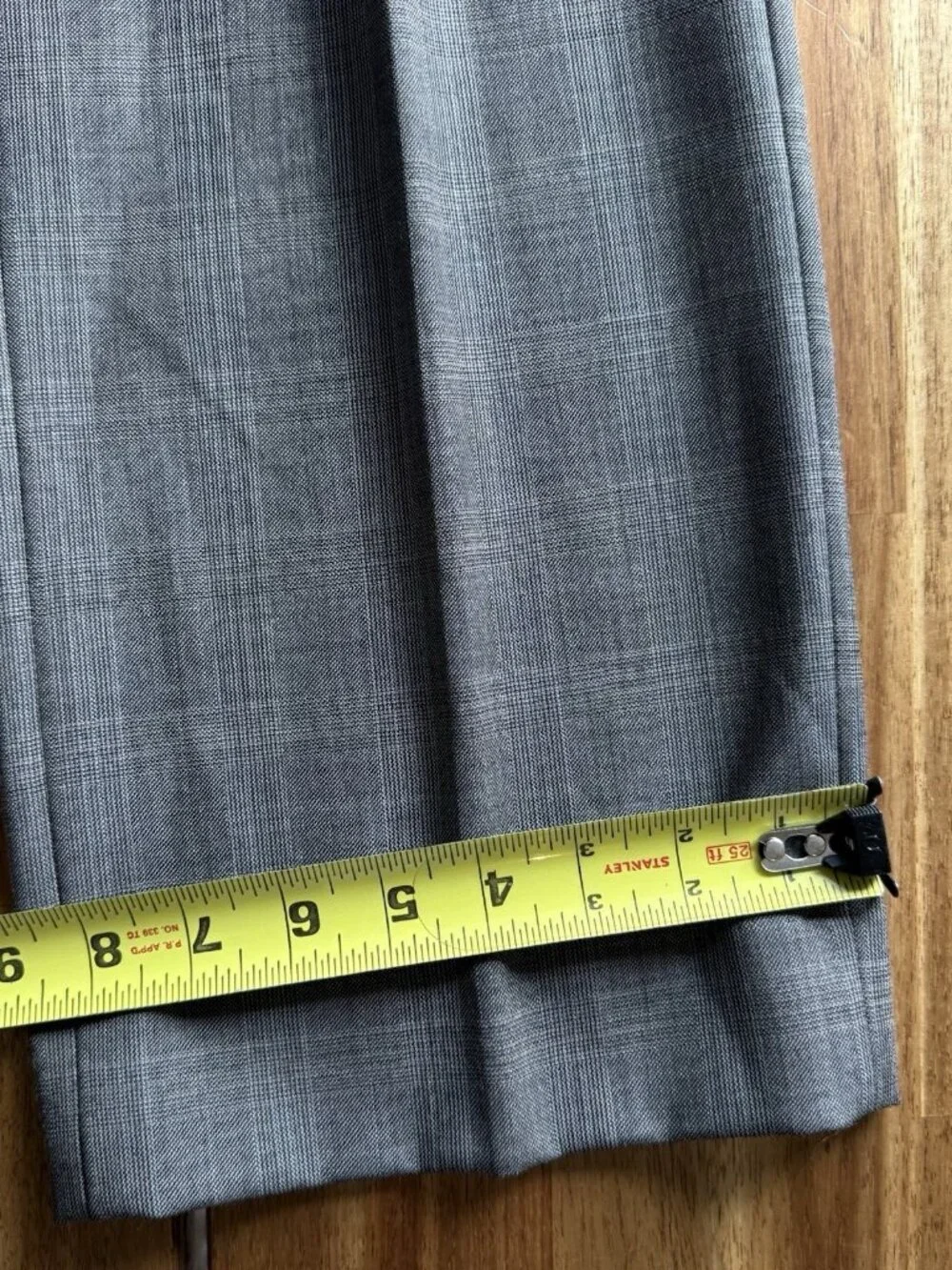 Banana Republic‎ Dress Pants Mens 33X30 Plaid Gray Wool Classic Fit Office Event